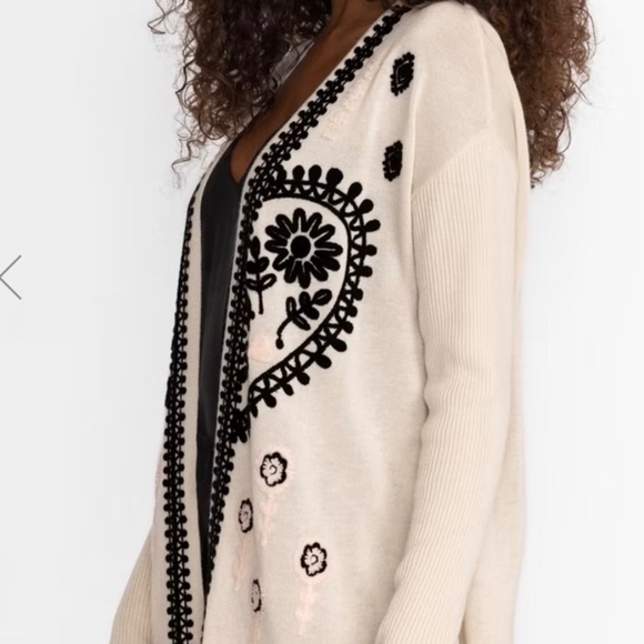 JOHNNY WAS - THE BELLA DRAPE SILK AND CASHMERE CARDIGAN, LIKE NEW! Size S - Picture 3 of 7